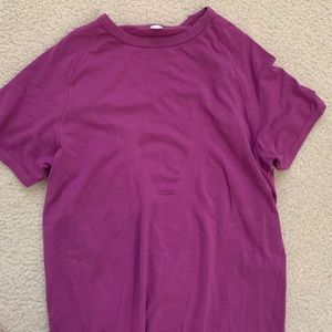 Lululemon athletica purple shirt